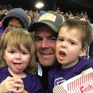 Meet your Posher, Tommy